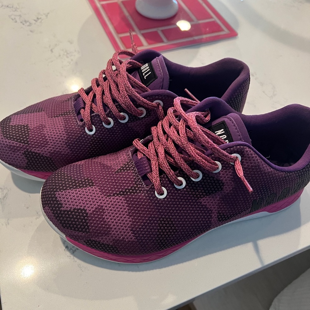 Nobull trainers - Picture 2 of 9